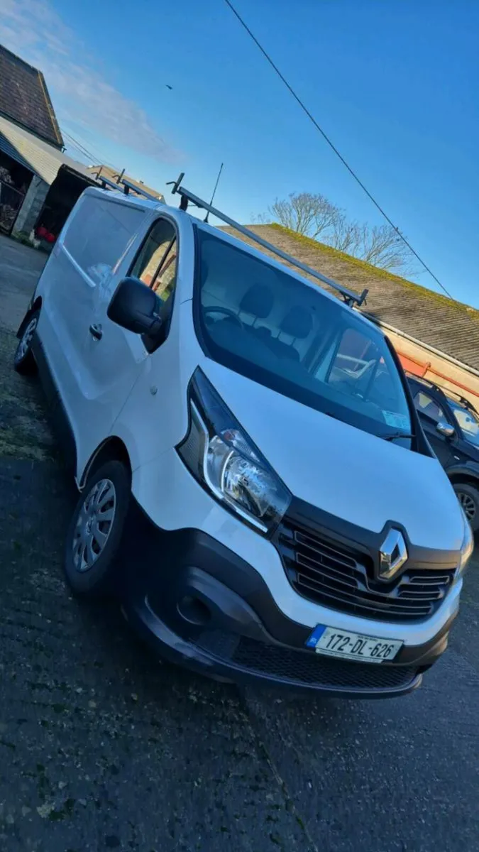 Renault Trafic LWB - Image 1