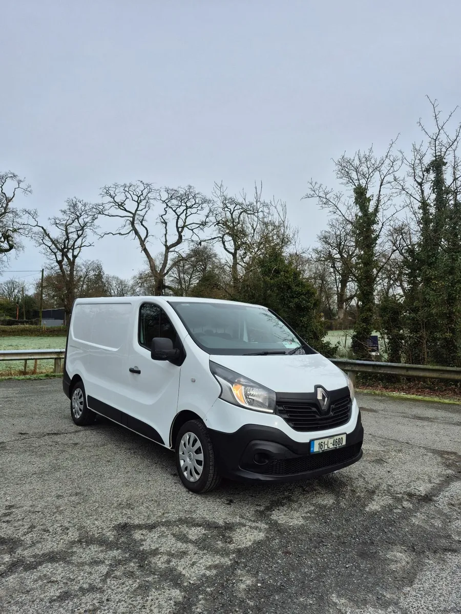 Renault Trafic 2016 - Image 3