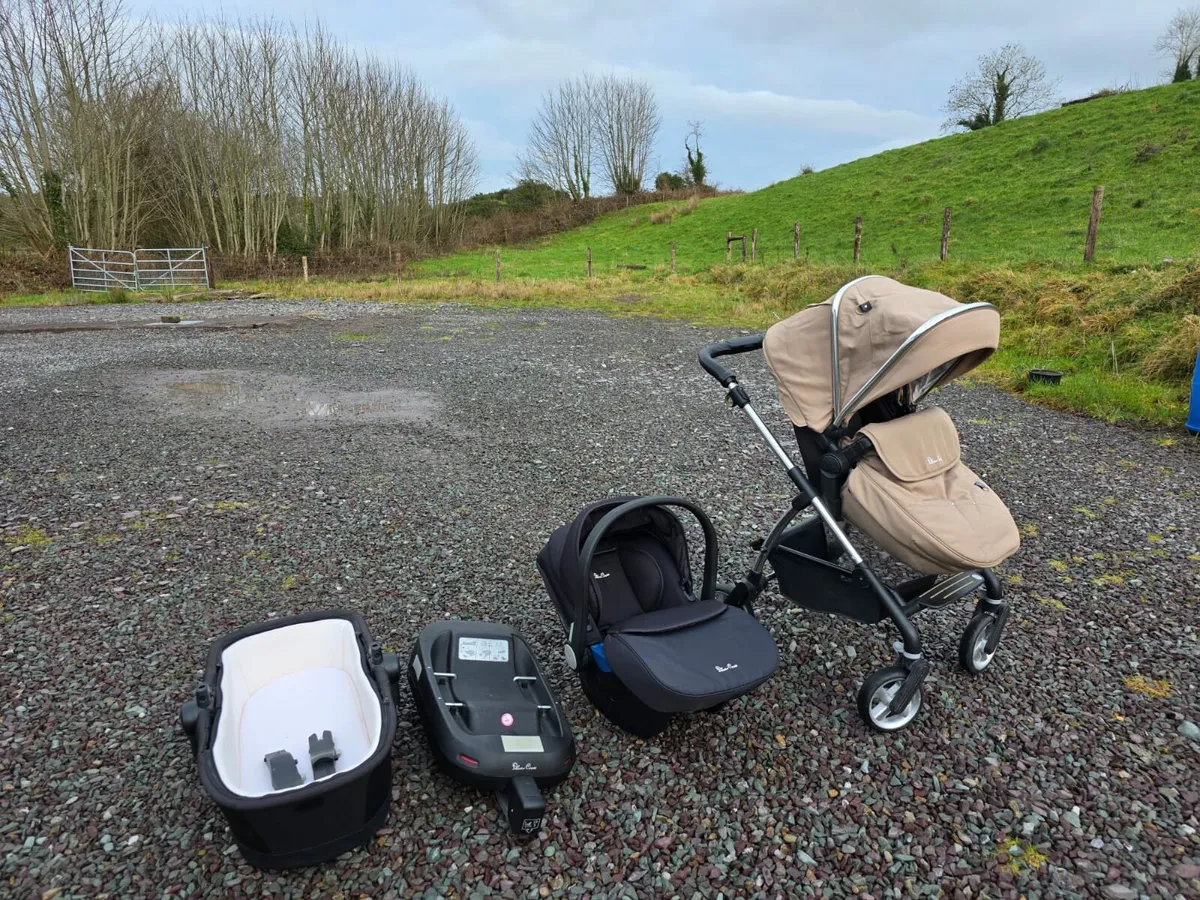 Silver cross travel system - Image 1