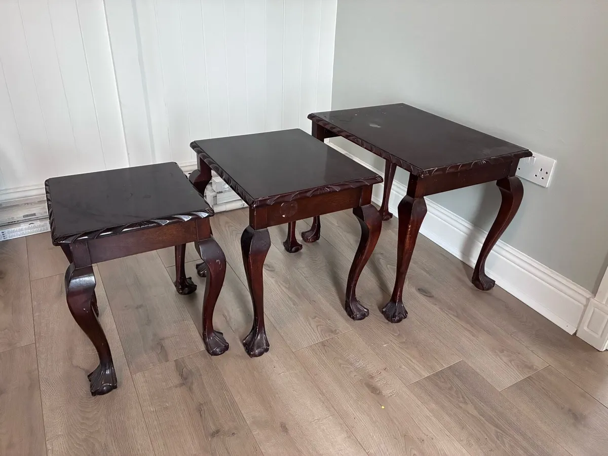 FREE Coffee table / side table / nested table - Image 1