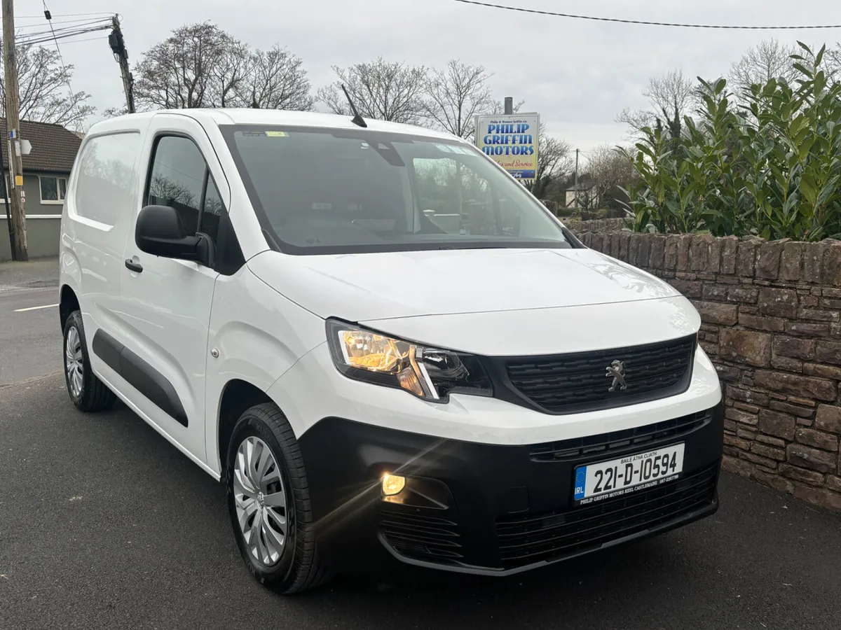 Peugeot Partner 2022 Pro Plus only 58000kms as new - Image 2