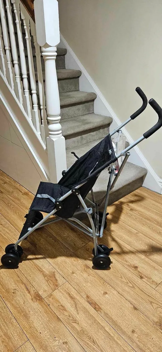 Red Kite Push Me Lite Stroller - Image 1