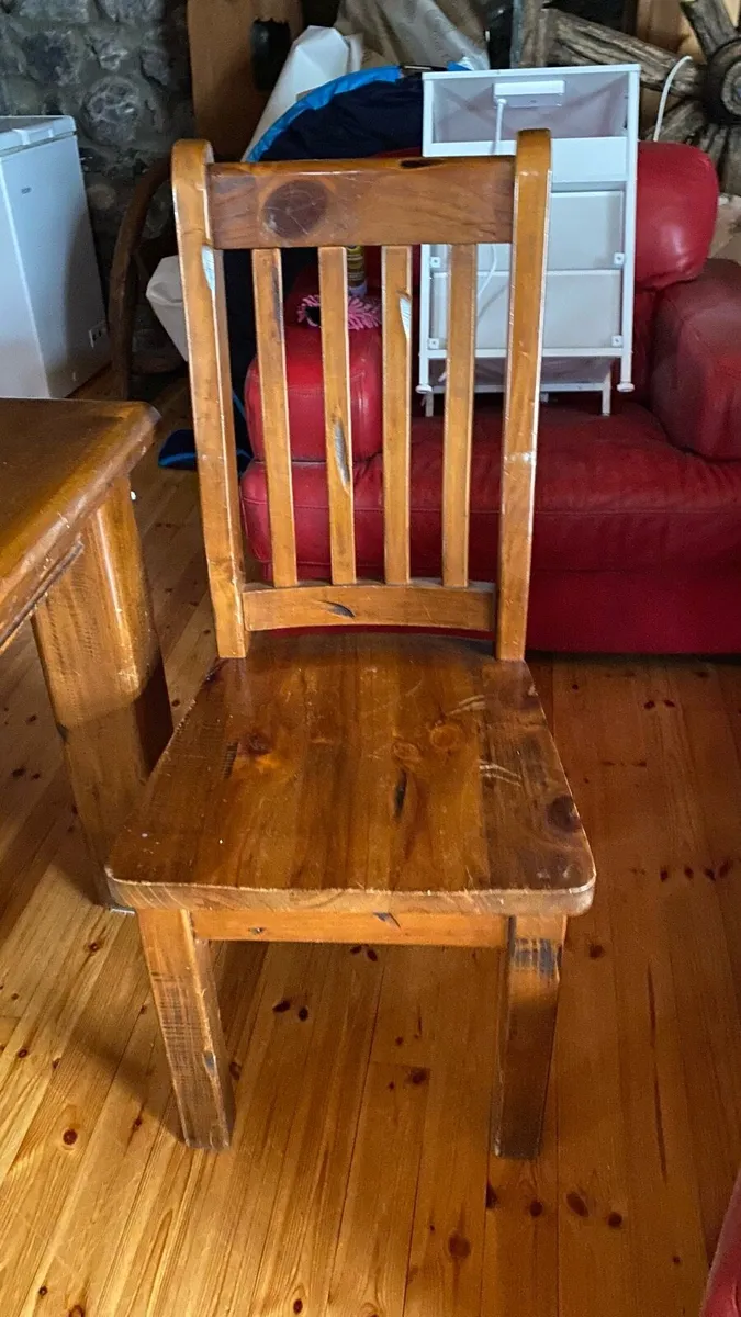 Large table & 8 chairs - Image 4