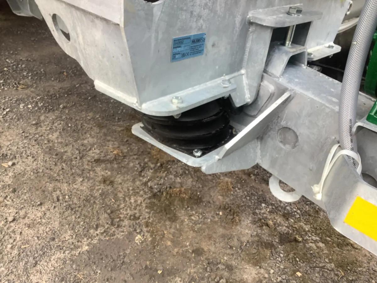 New Major Alpine 2670 Slurry tanker - Image 3