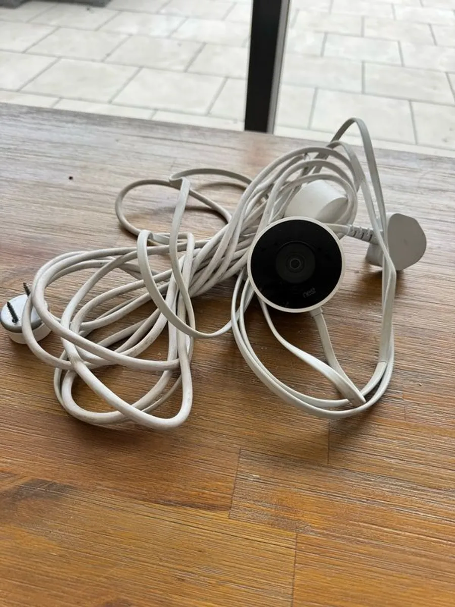 Nest Cam Outdoor Security Camera Gen 1 - Image 2