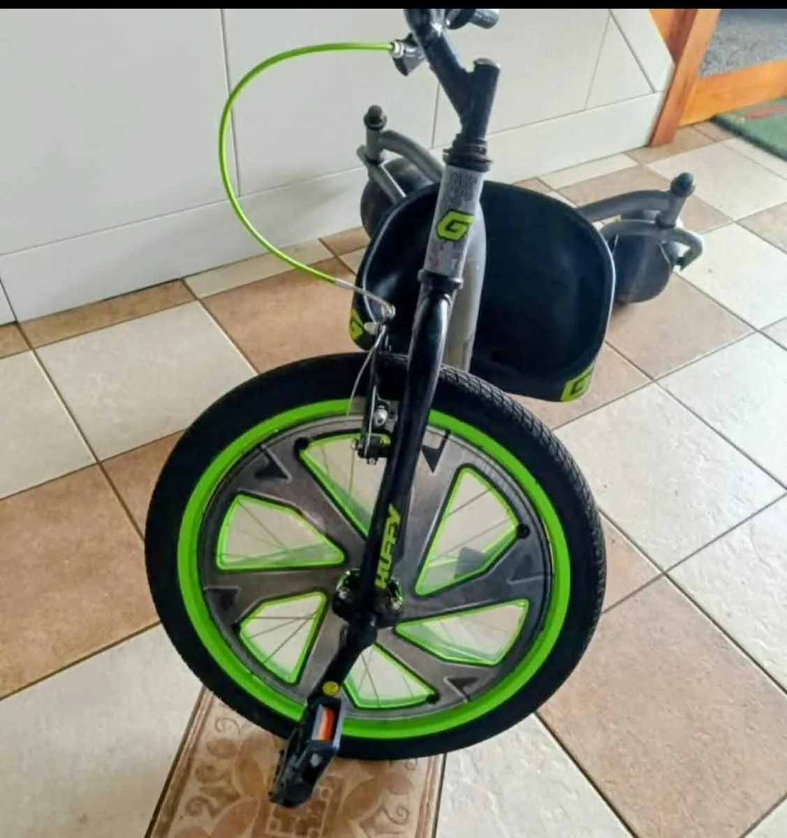 Green machine - Image 2