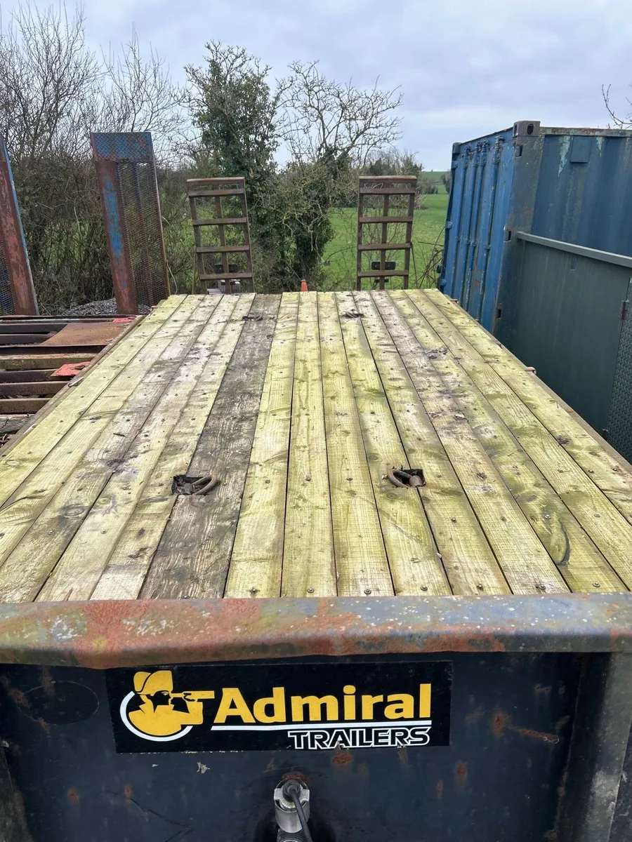 Low loader - Image 2