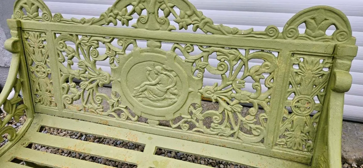 CAST IRON BENCH - Image 4