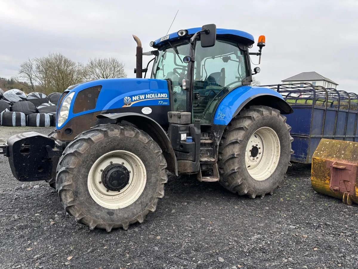 New Holland T7 200 - Image 1