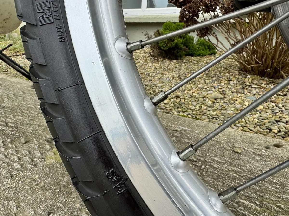 Suzuki DR800S DR BIG - Image 3