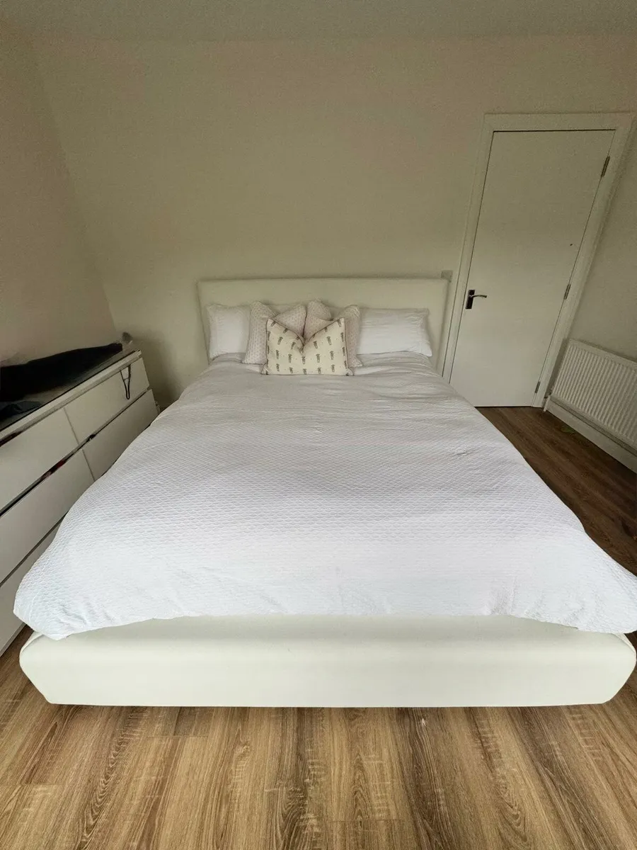 King Size White Ottoman Storage Bed Frame - Image 1