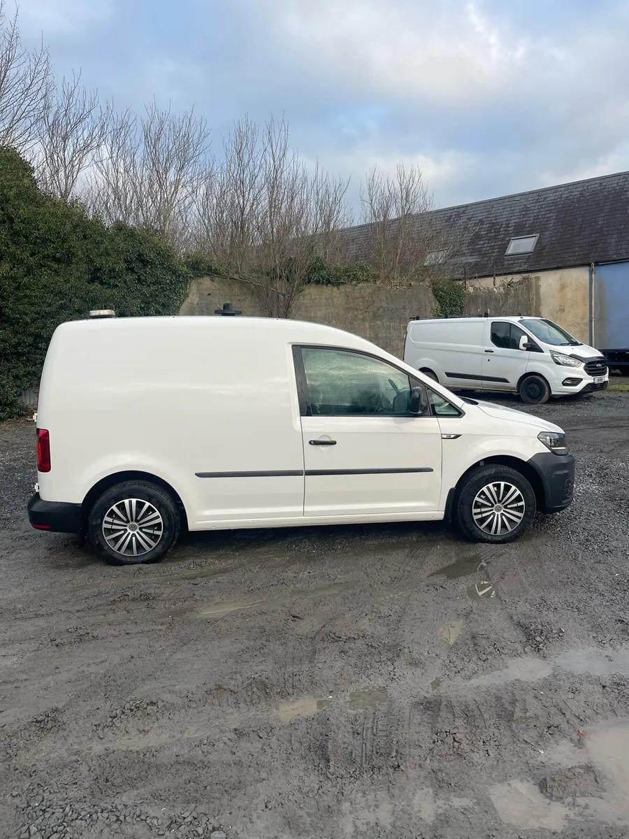 VOLKSWAGEN CADDY 2.0 ltr - Image 3