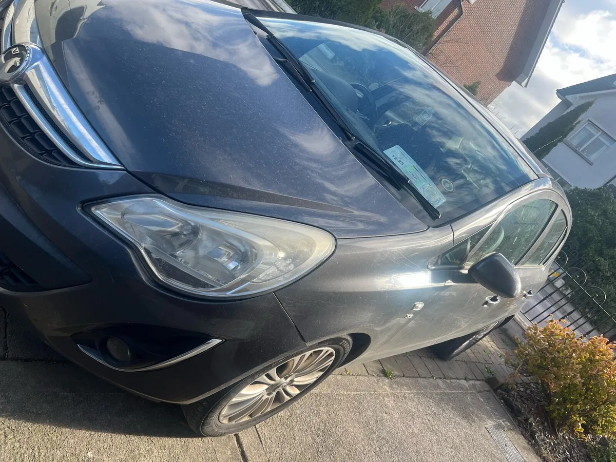 2011 vauxhall corsa - Image 2