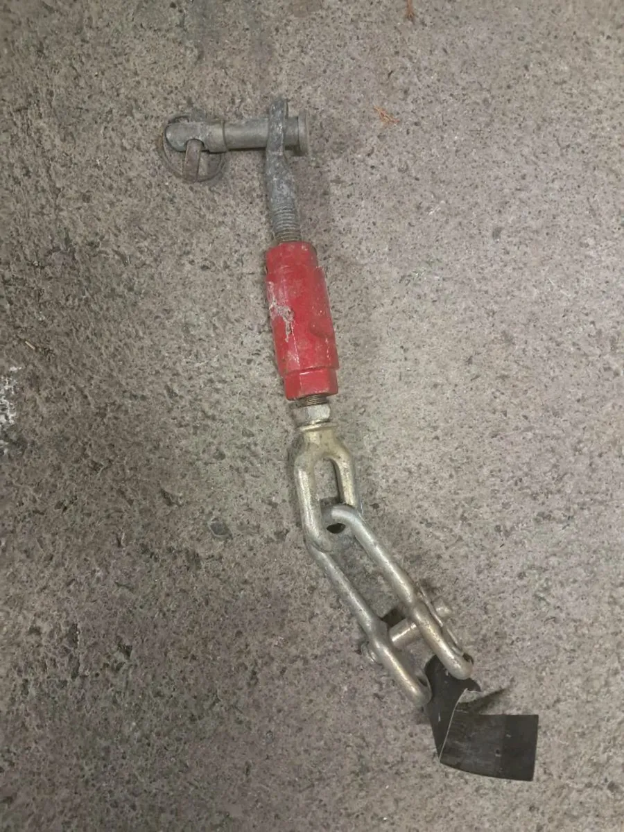 Mirror hangers off a new Holland t5 - Image 3