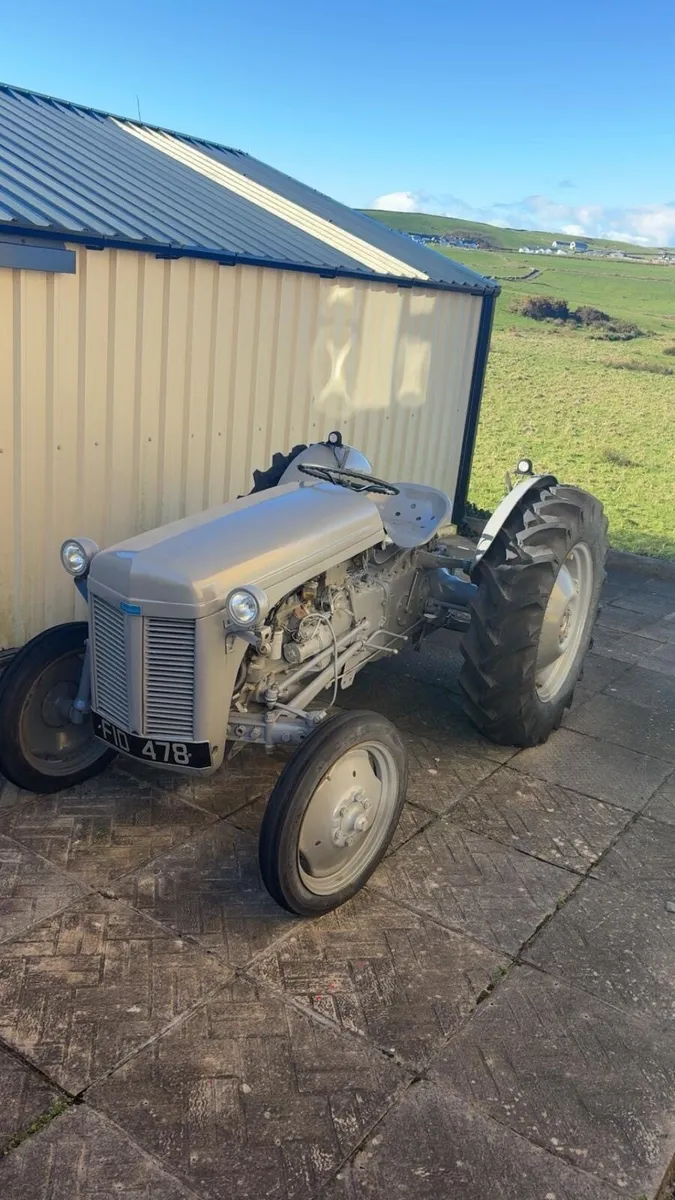 TVO tractor with transporter - Image 2