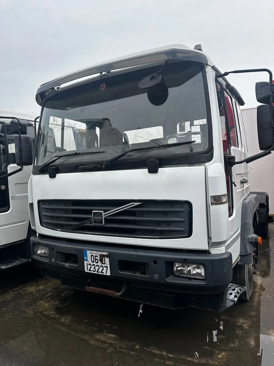 Volvo Other 2006 - Image 1