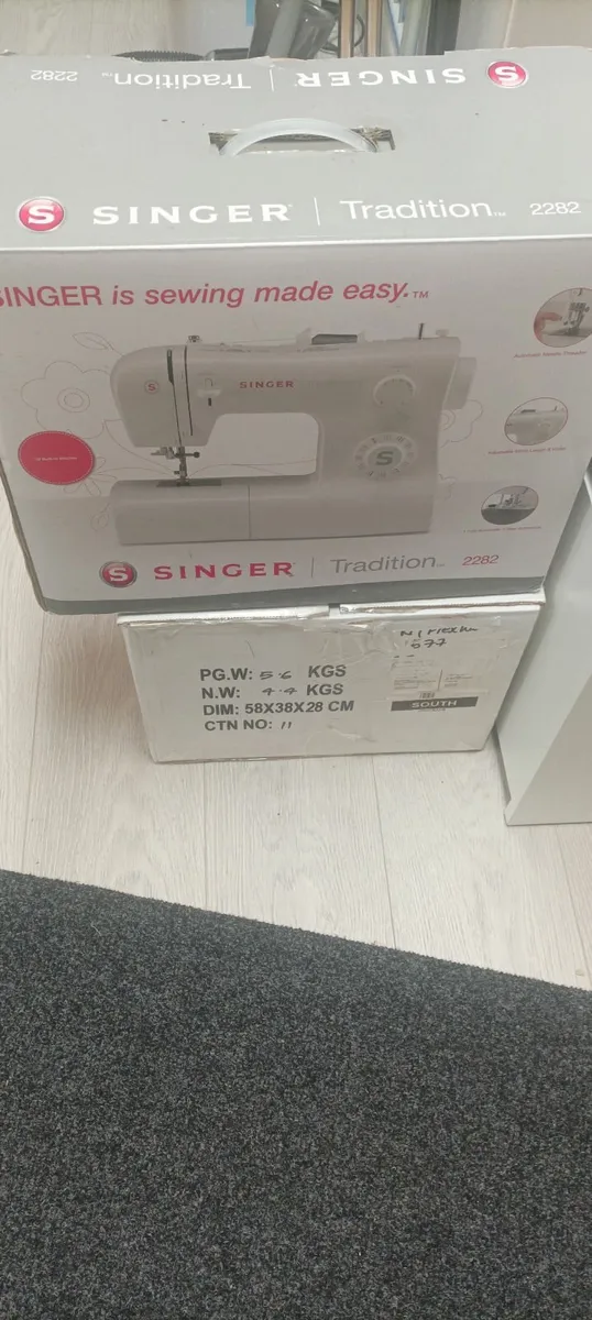 Sewing machine - Image 2