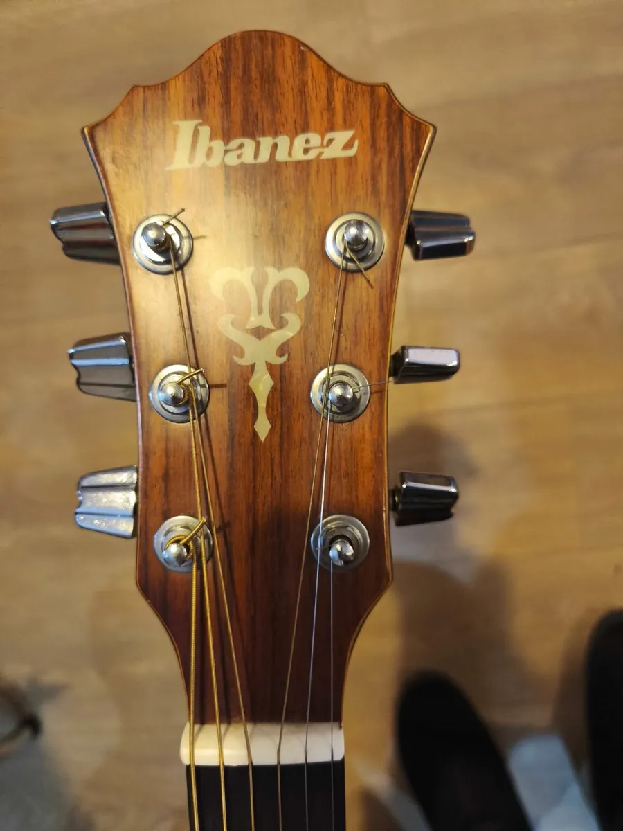 Ibanez vintage acoustic guitar - Image 4
