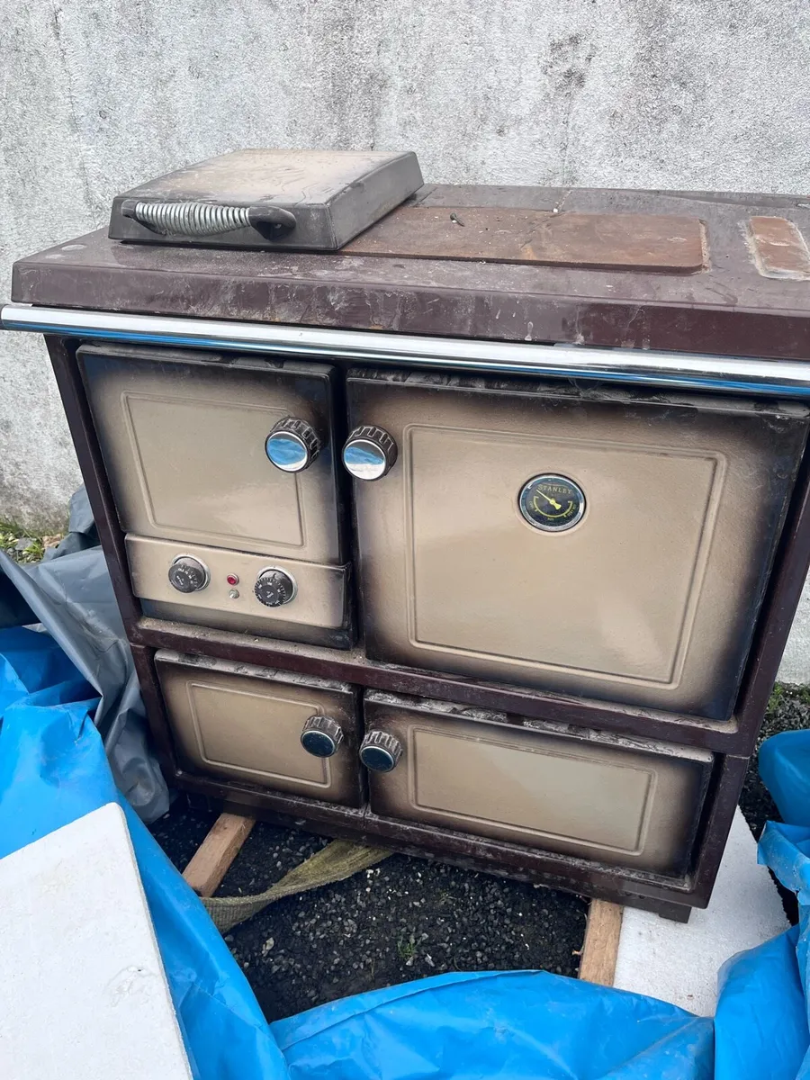 Comeragh 50 Deluxe Oil Fired Range - Image 1