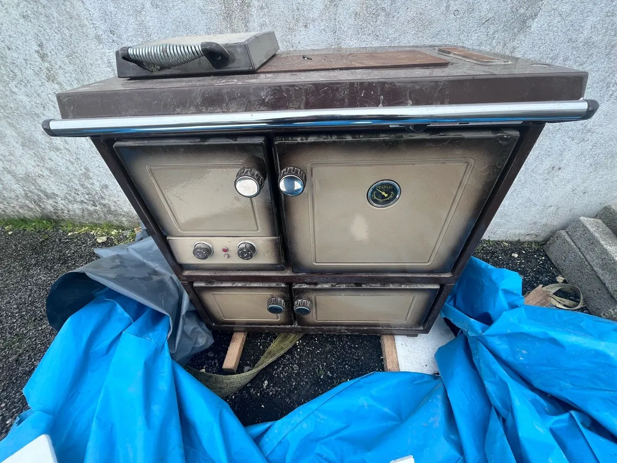 Comeragh 50 Deluxe Oil Fired Range - Image 3