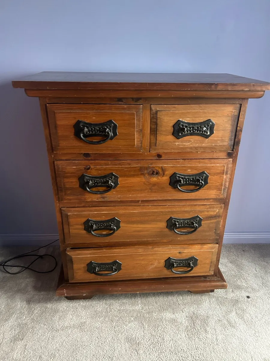 Chest of drawers - Image 1