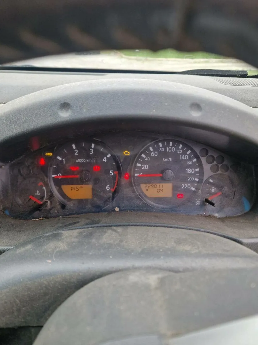 Nissan Navara - Image 3