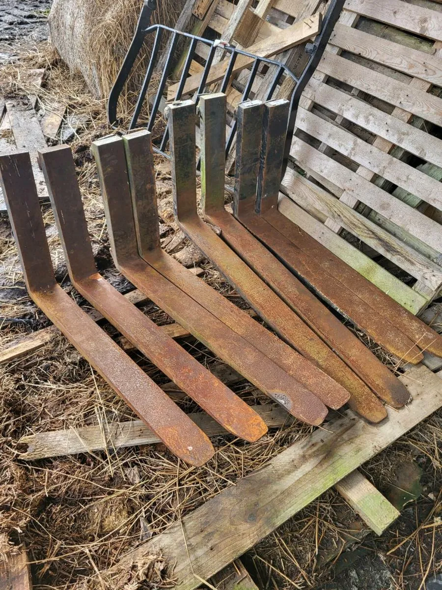 Pallet forks for sale - Image 1