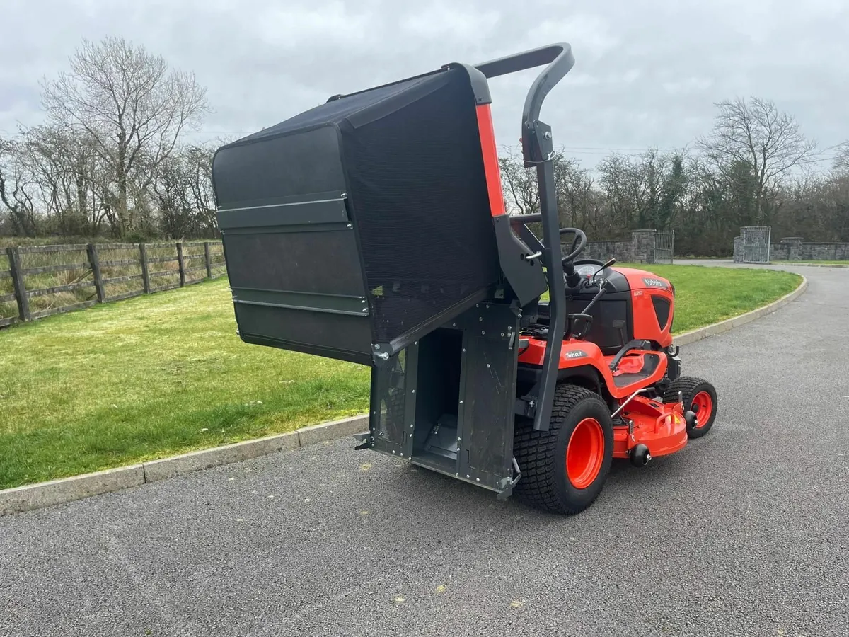 Kubota G261 Lawnmower - Image 3