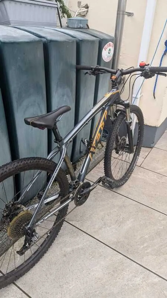 Adult male mountain bike - Image 4