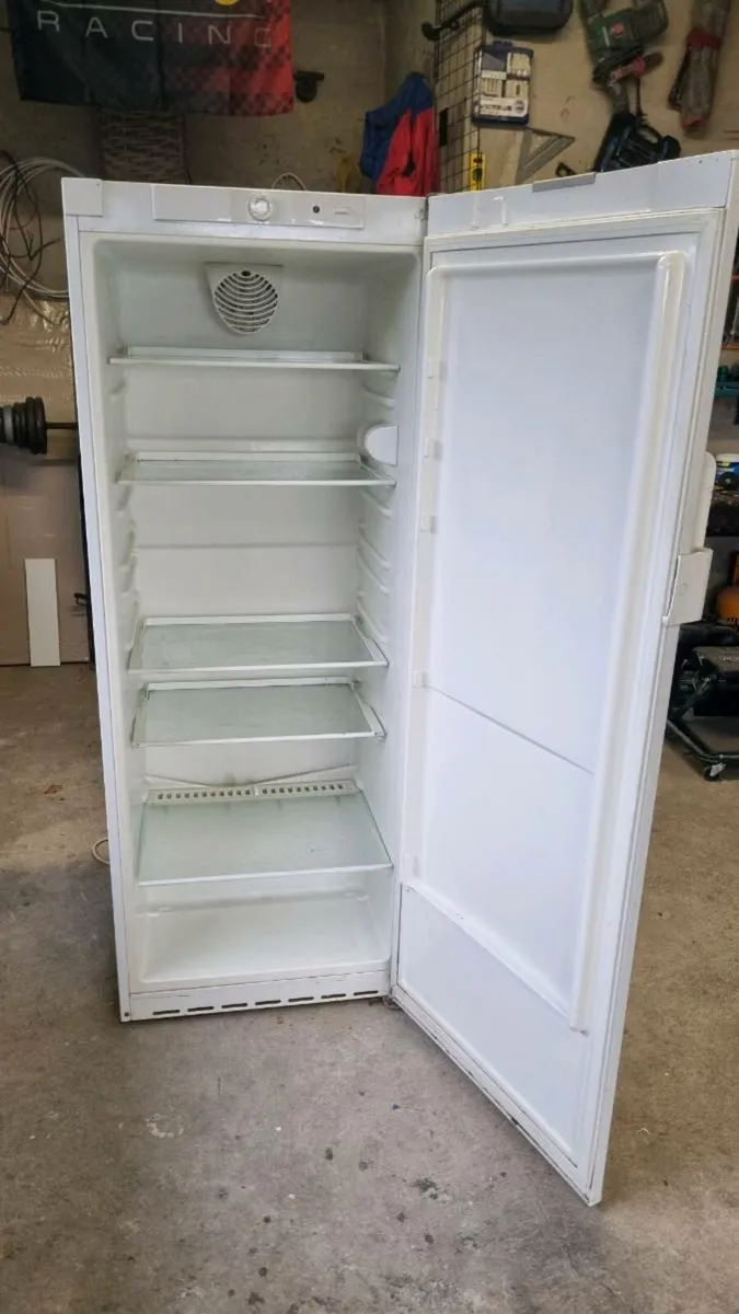 Range, Larder Fridge and Undercounter Fridge - Image 3