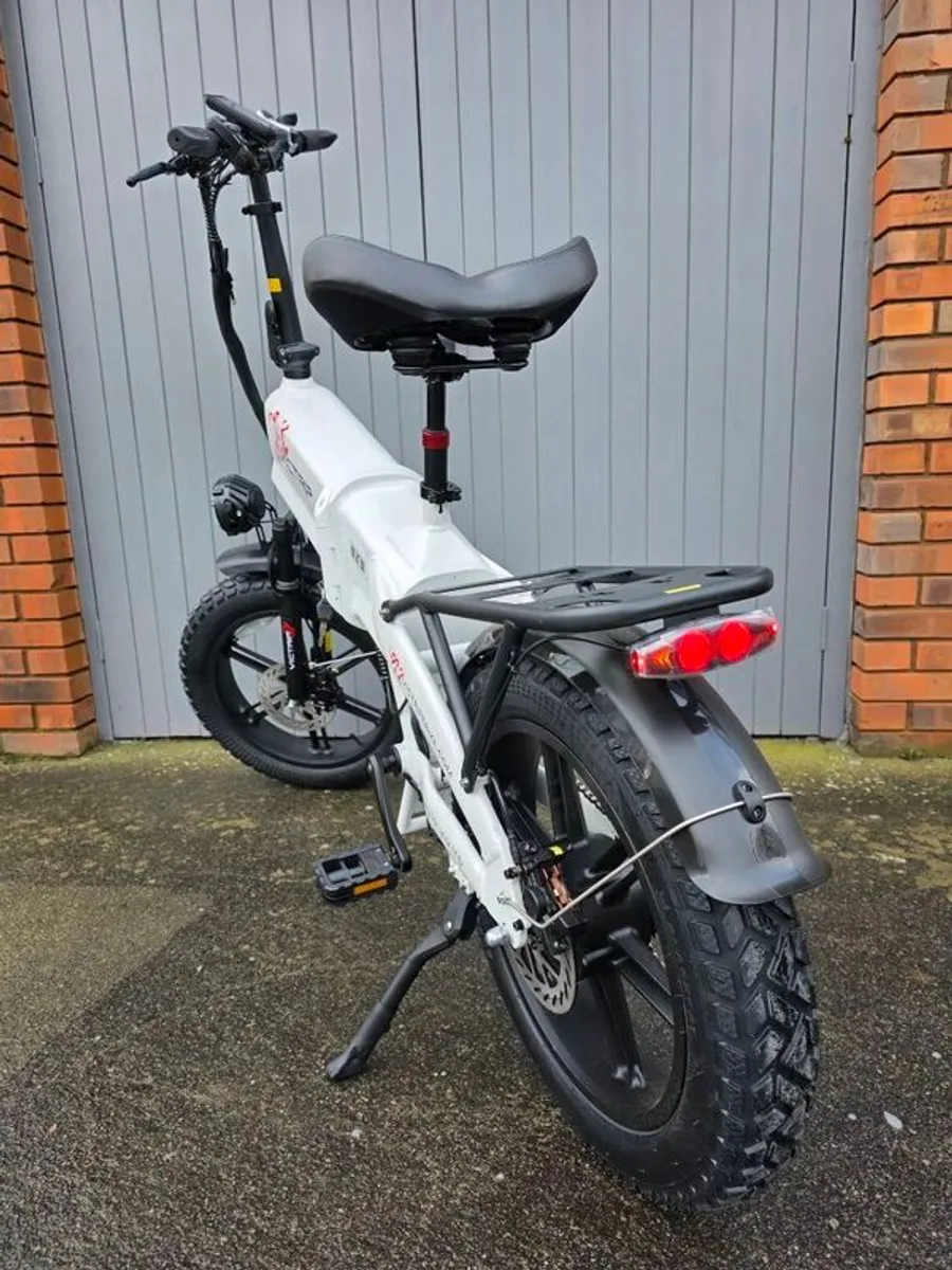 Victrip T6 Electric Bike Massive Battery, Perfect for Deliveries - Image 4