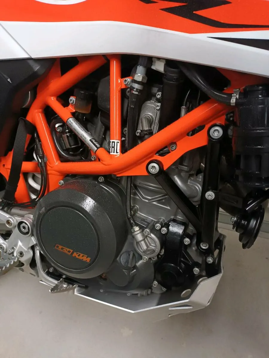 Ktm 690 Endruo R - Image 3