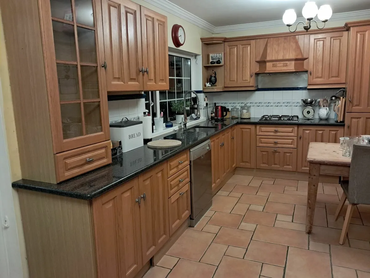Kitchen - Image 2