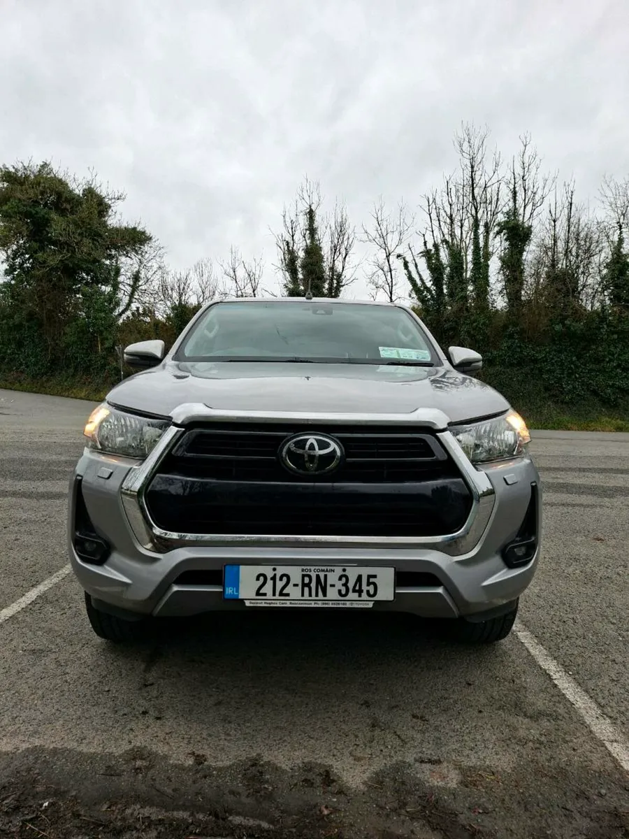 Toyota Hilux - Image 1