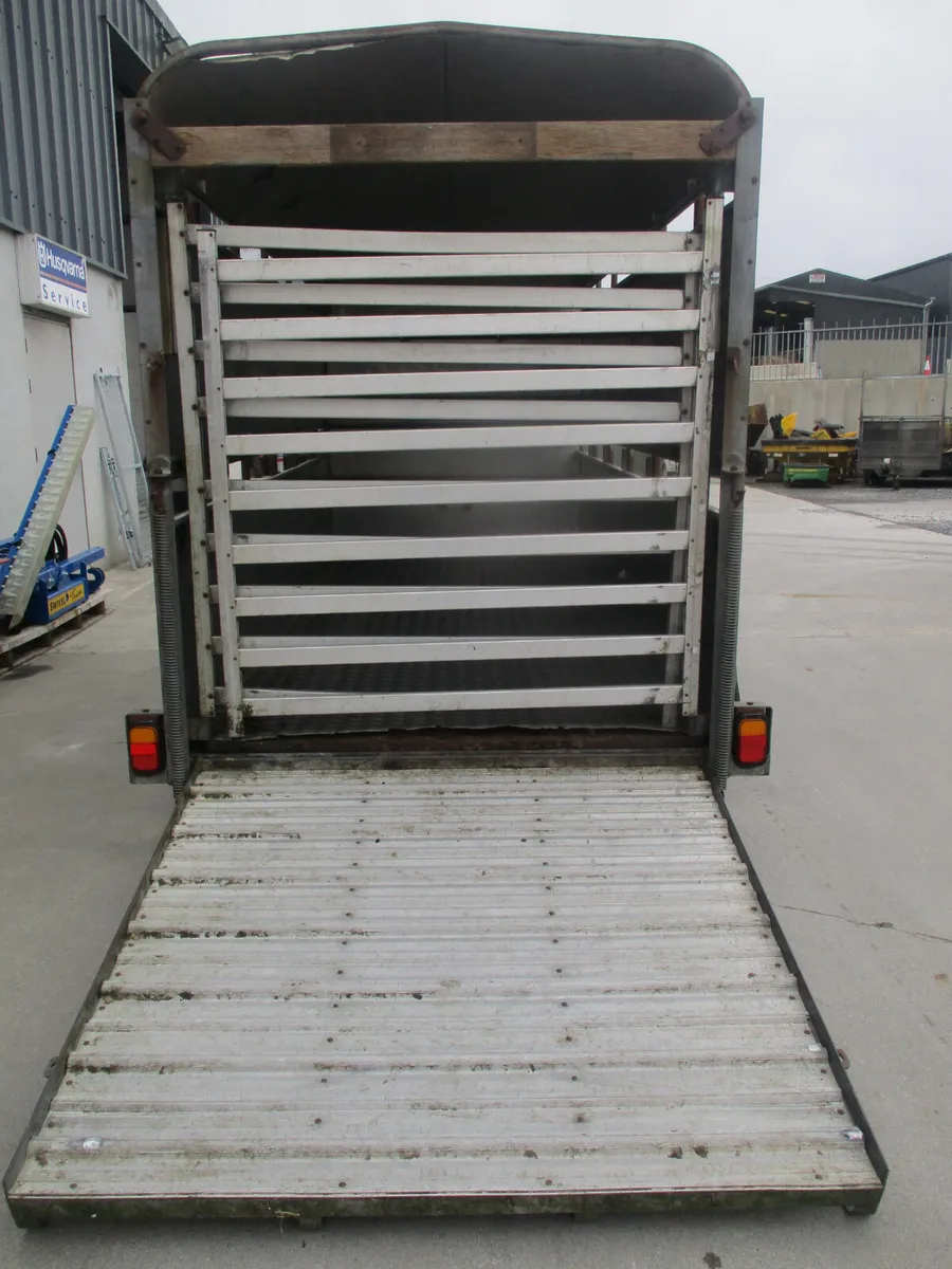 Ivor Williams 12ft x 5 livestock trailer - Image 4