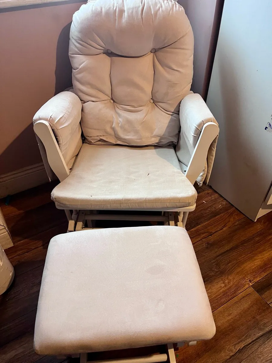 Nursing Chair - Image 1
