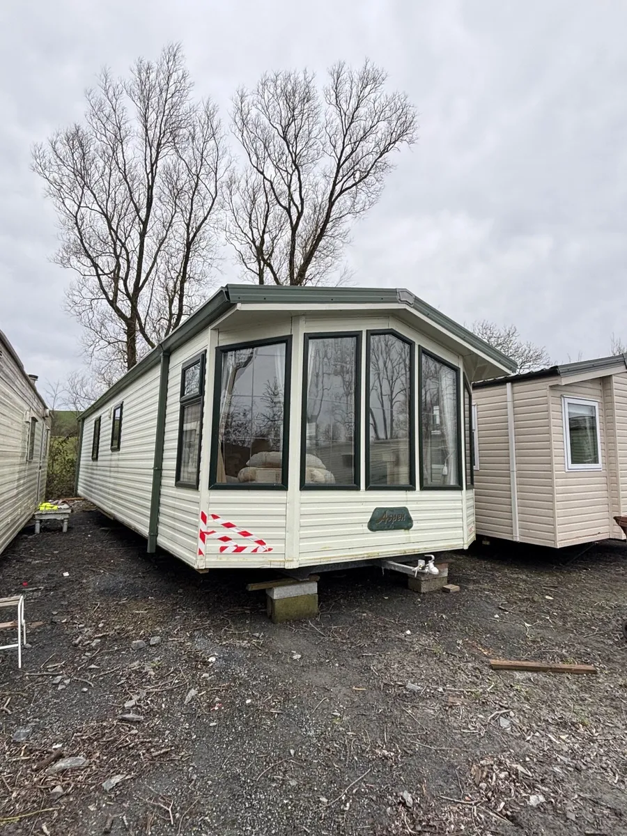 Mobile home - Image 1
