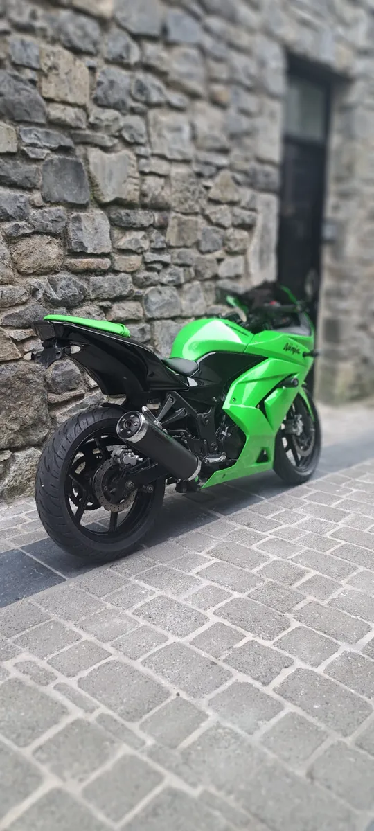 Kawasaki Ninja 250 - Image 3