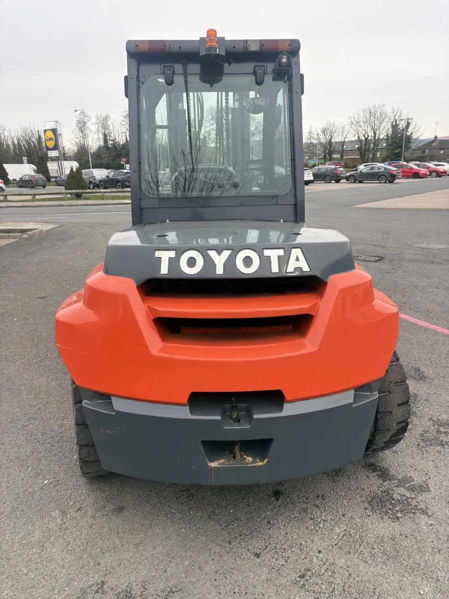 7 Ton Toyota Forklift - Image 3