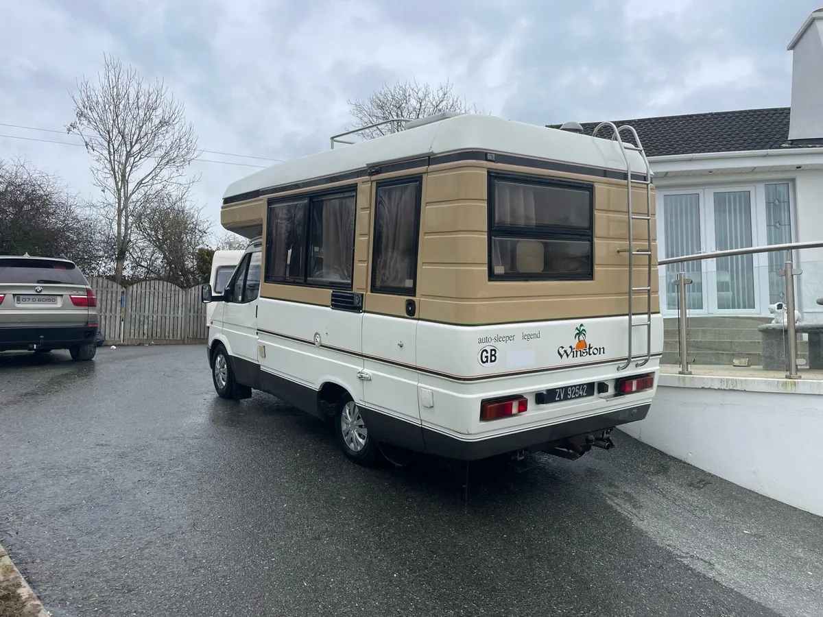 Vintage camper van - Image 3