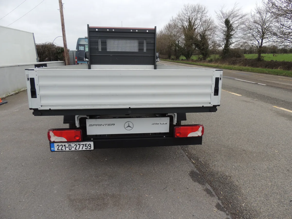 Mercedes-Benz Sprinter 2022 - Image 3