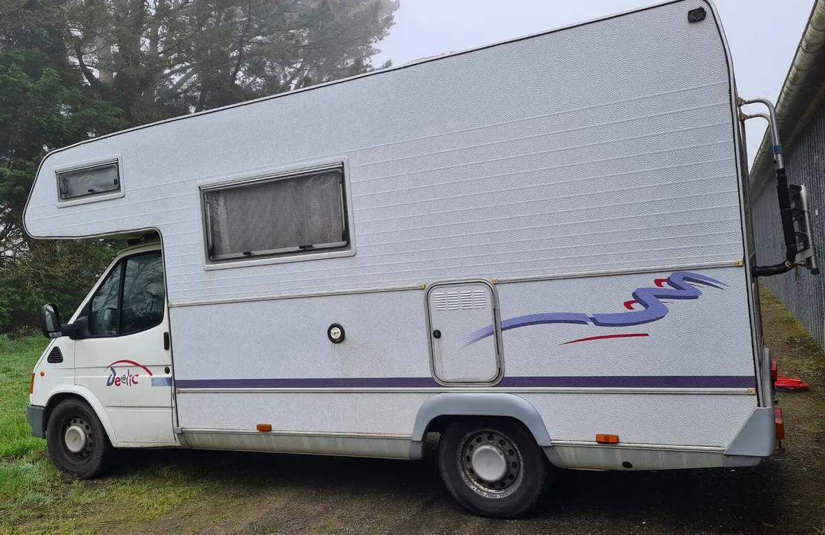 1999 Ford Challenger 2.0 petrol, gas 157000km - Image 3