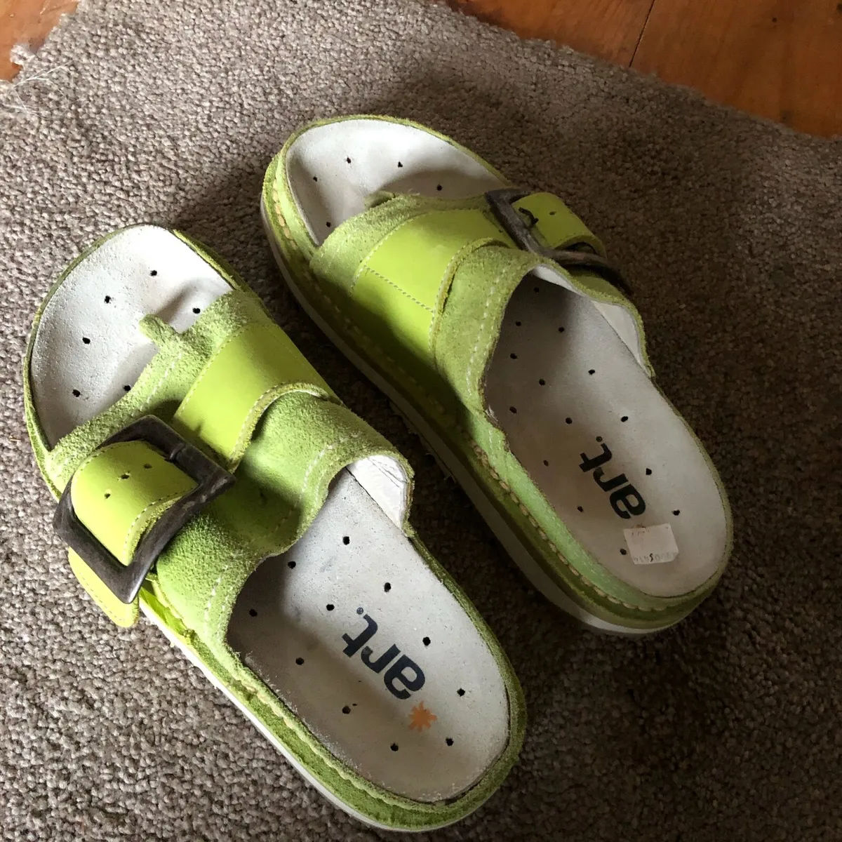 Art company sandles - Image 3