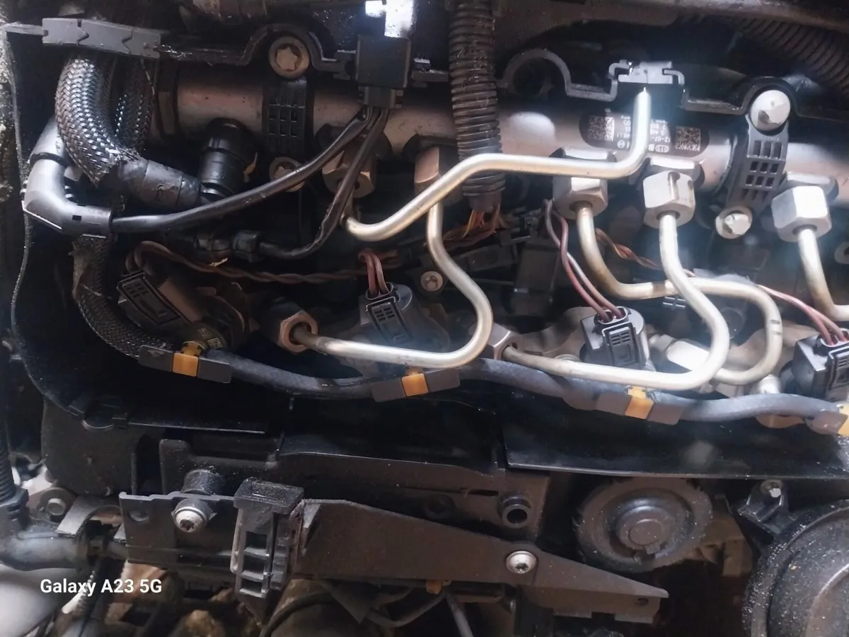 Bmw N47 2013 year engine and box - Image 1