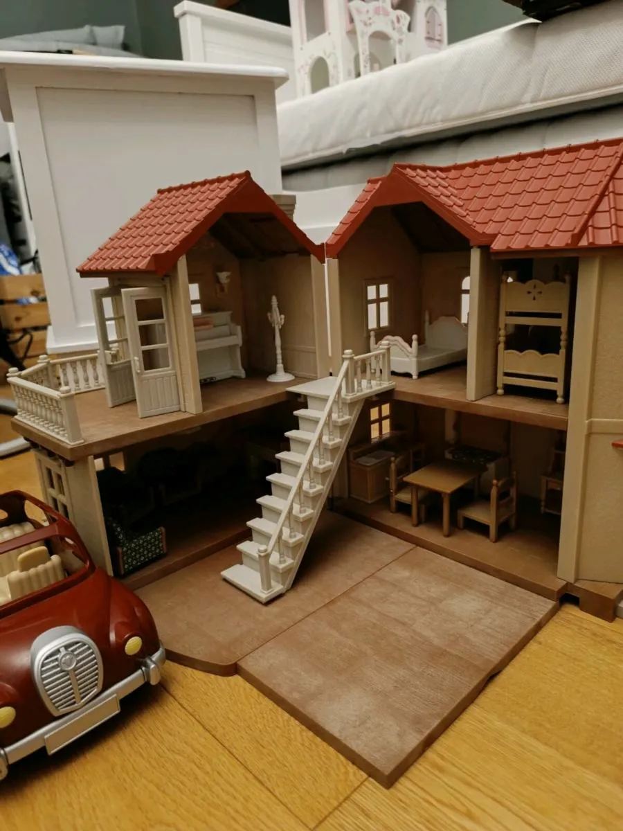 Sylvanian family bundle - Image 3