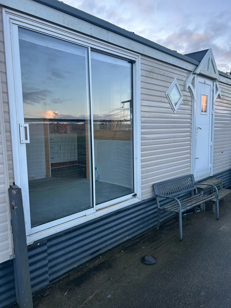 Mobile Home - Image 2