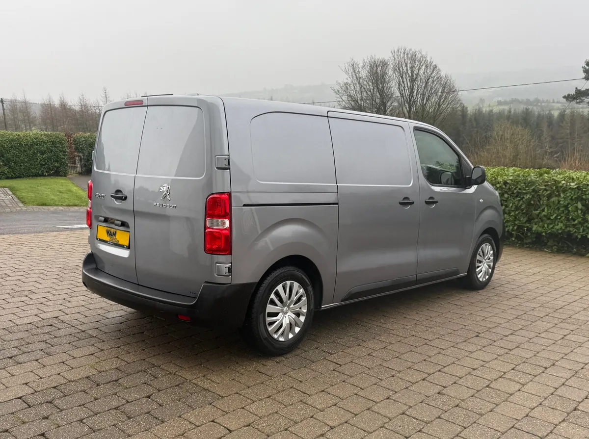 2022 (222 Reg) Peugeot Expert ProfessionaL NO VAT! - Image 4