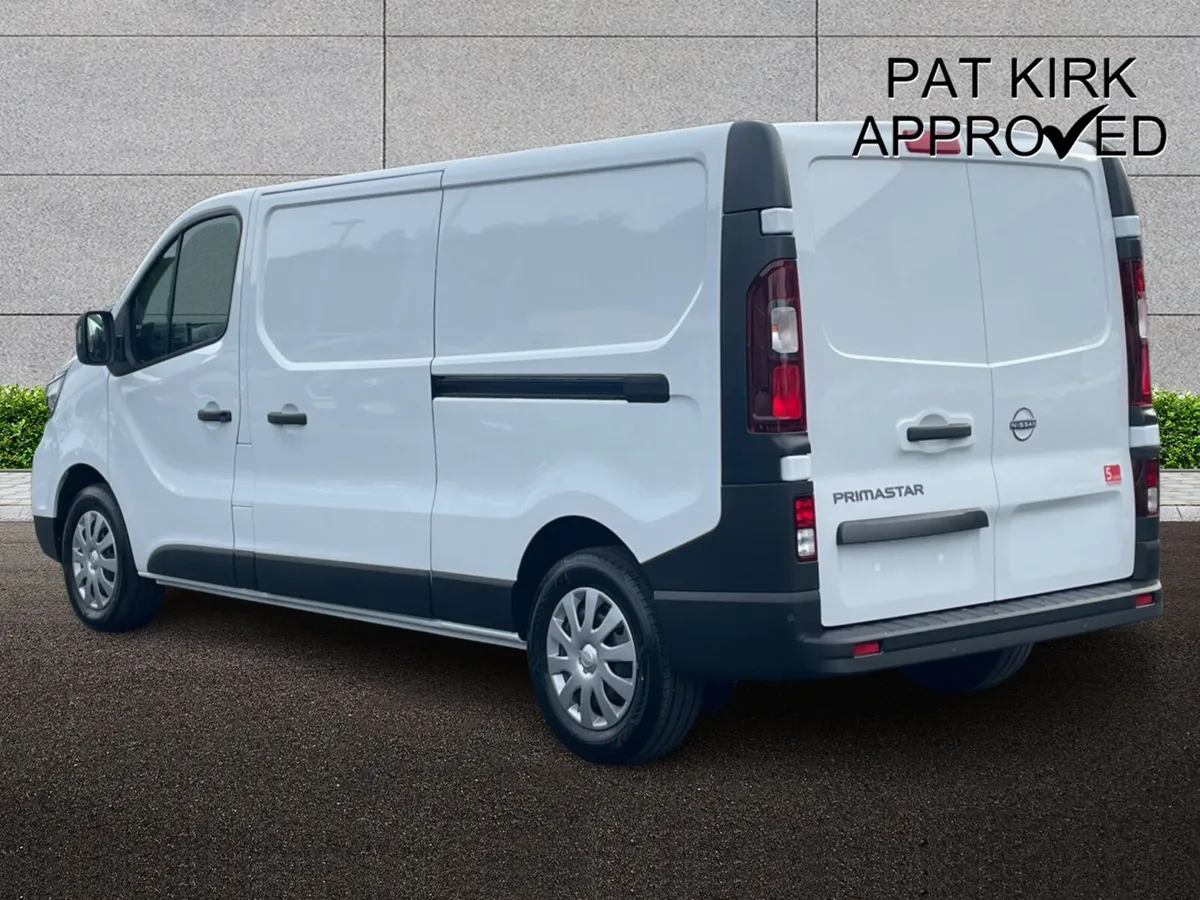 Nissan Primastar 30 L2 Diesel Acenta - Image 2