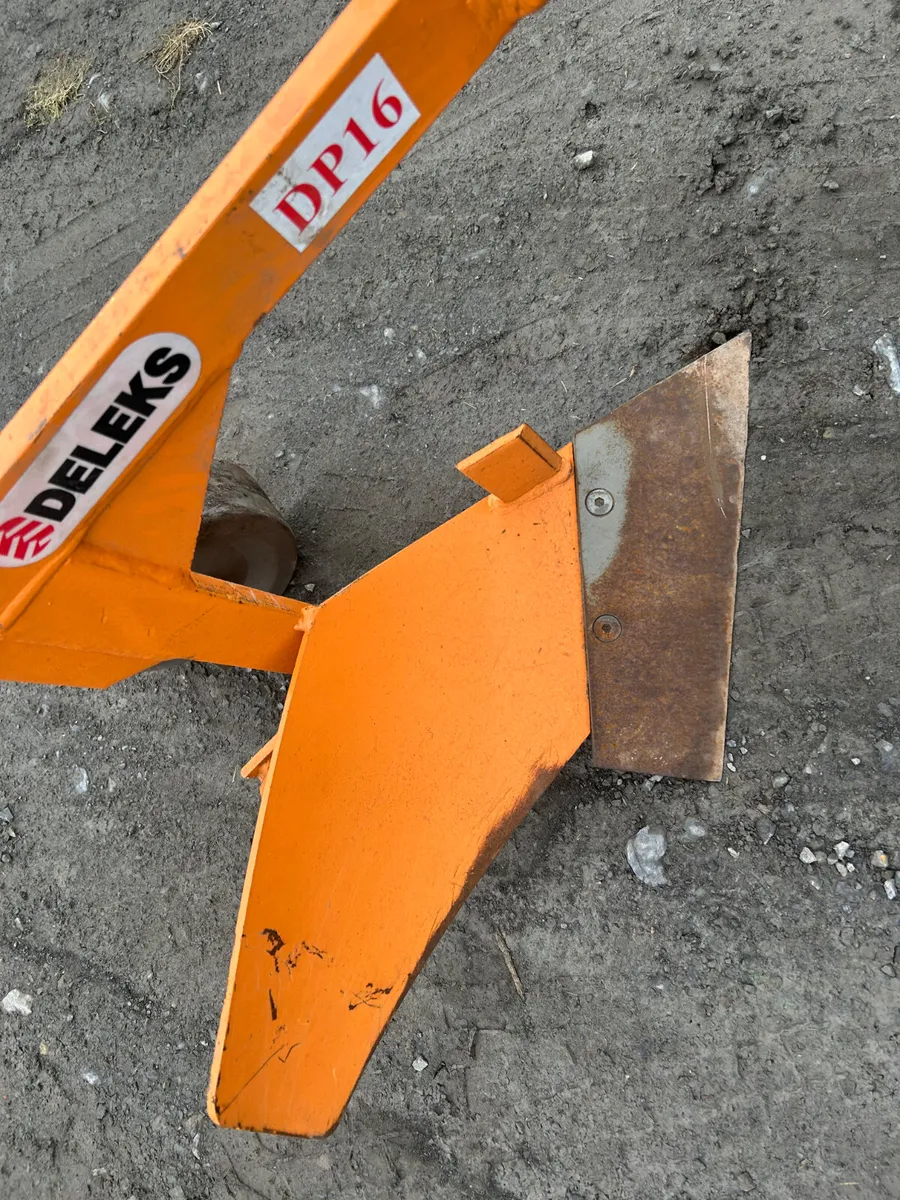 Deleks Single Furrow Plough - Image 2