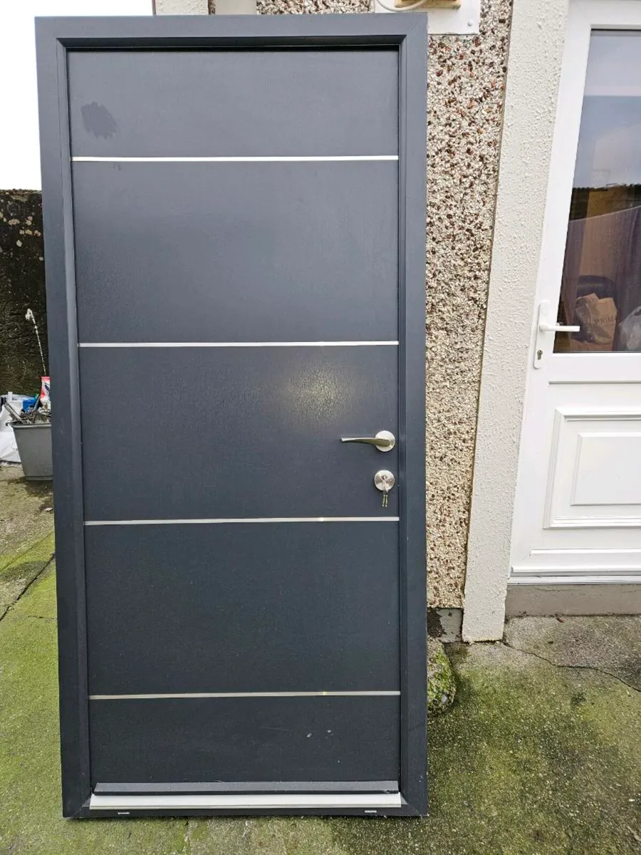 NEW composite door - Image 3